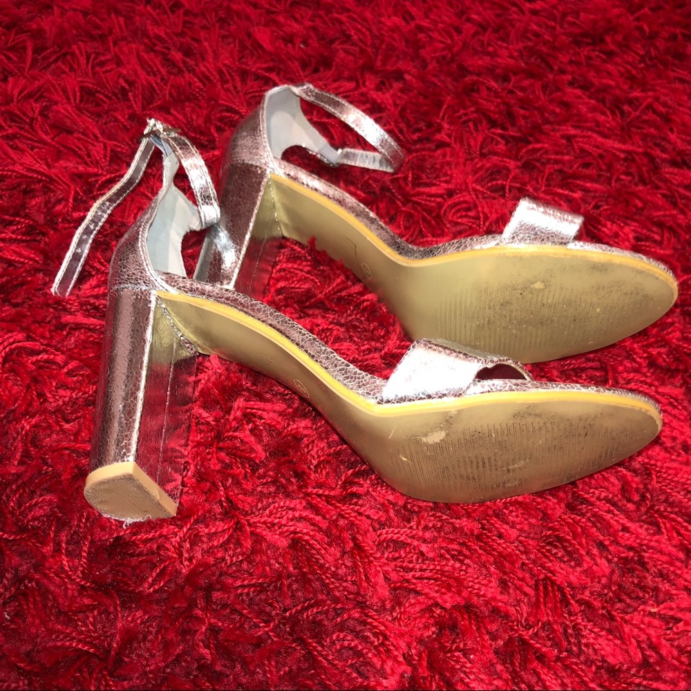 Plt Silver Heels - image 4